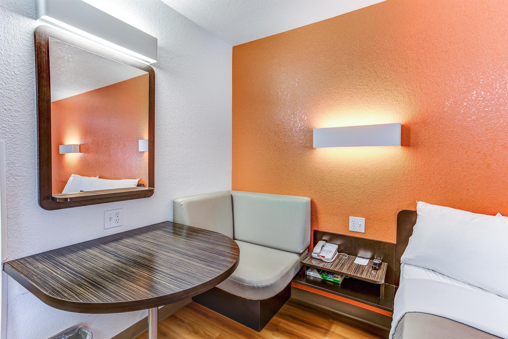 Motel 6-Portland, Or - Tigard West Екстериор снимка