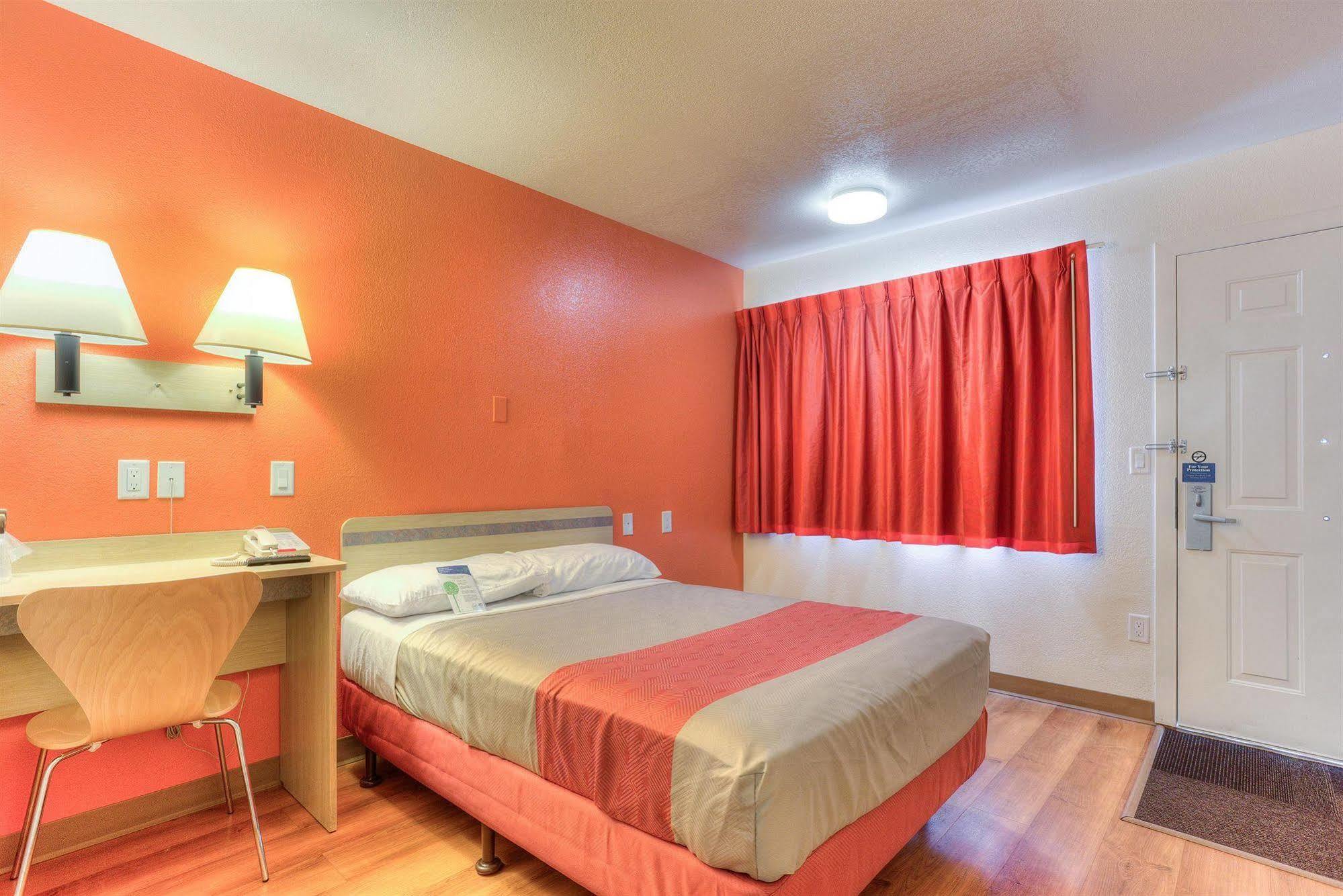 Motel 6-Portland, Or - Tigard West Екстериор снимка