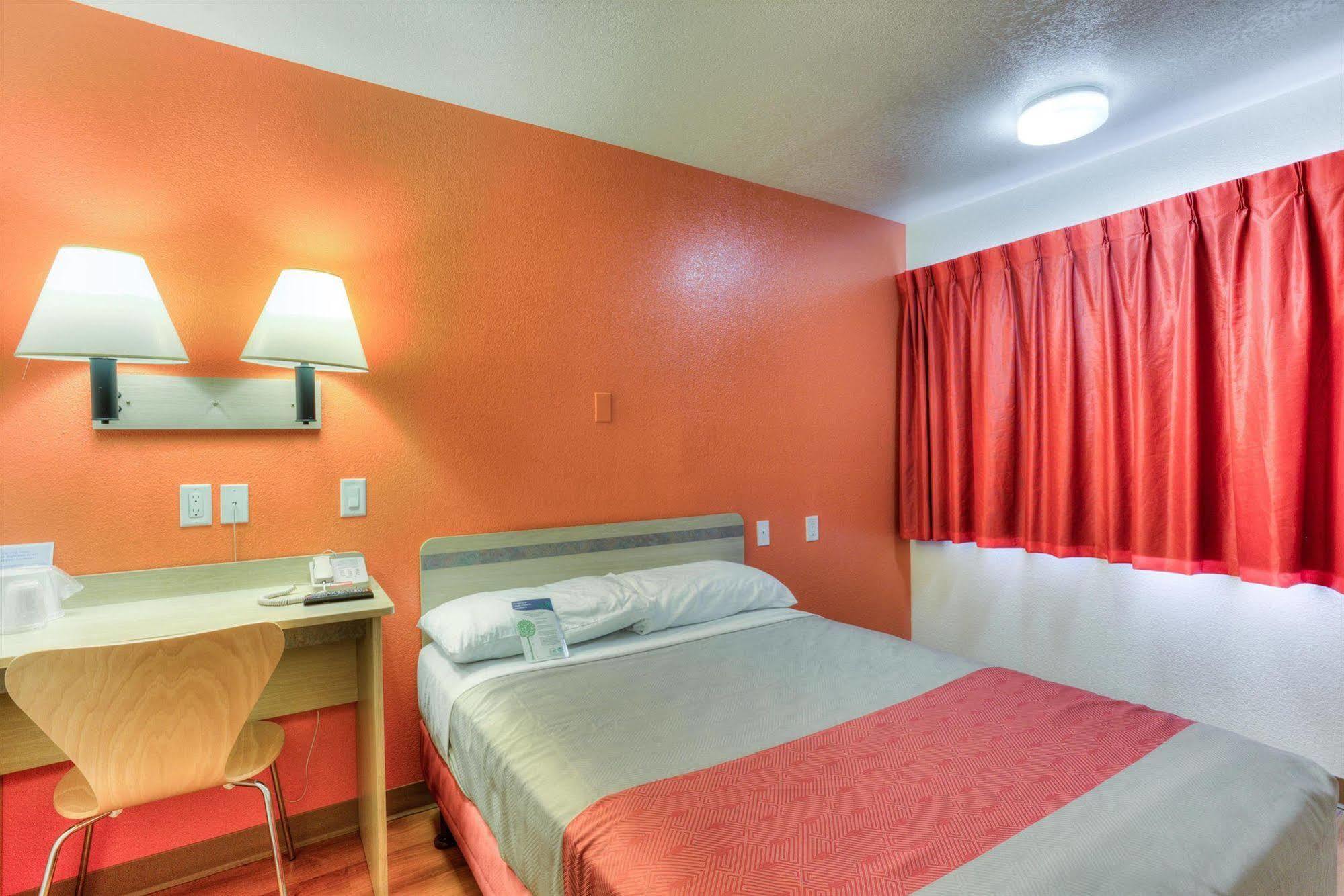 Motel 6-Portland, Or - Tigard West Екстериор снимка